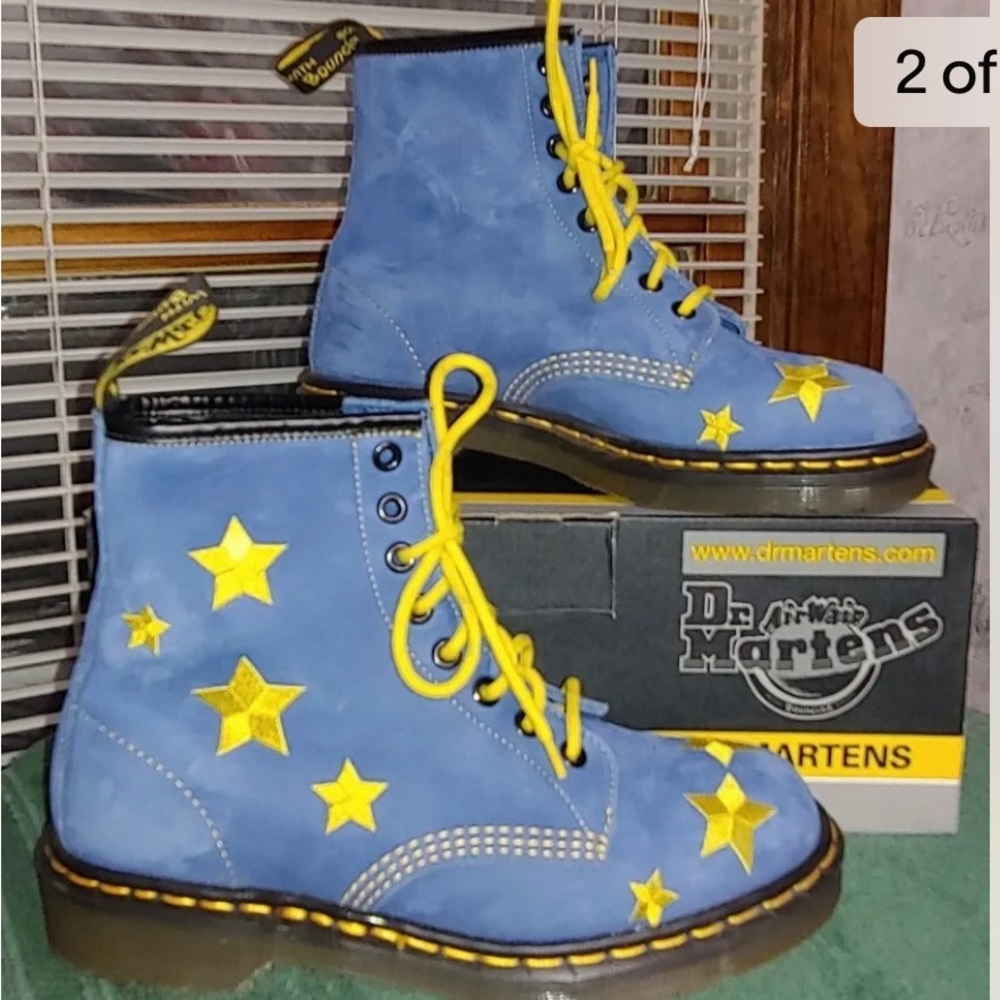 ISO these Dr Martens blue suede boots gold stars if for sale please message